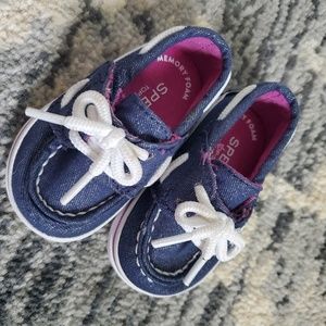 Infant girls Sperrys